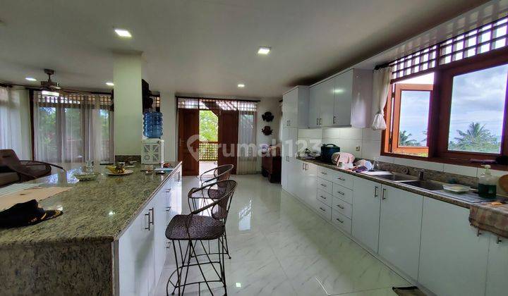 Rumah villa kayu pilihan 2 lantai plus kolam renang view Sunset 70