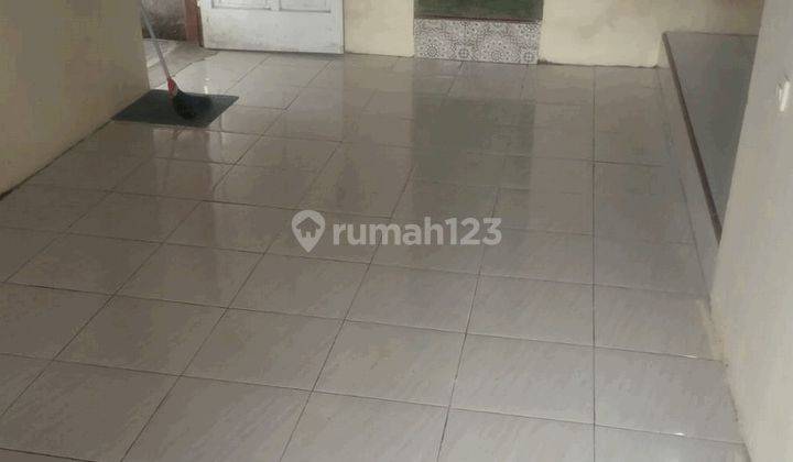 Rumah di Genuk, Semarang Bebas Banjir Selangkah Ke Jalan Raya  8