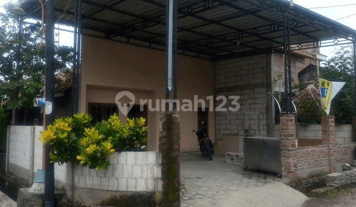 Rumah di Genuk, Semarang Bebas Banjir Selangkah Ke Jalan Raya  9