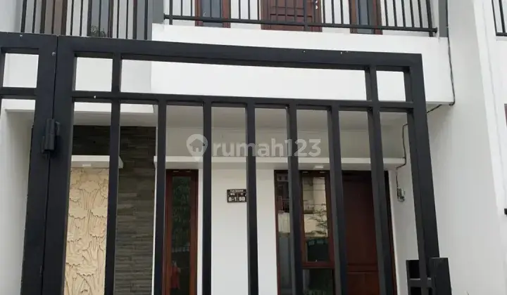 Disewakan Rumah 2 Lantai di Puri Madani Residence, Pondok Cabe
 2