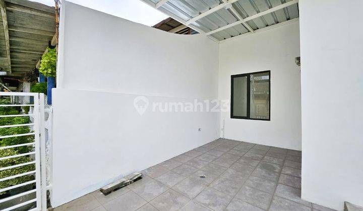 Dijual Murah Rumah Modern Minimalis di Taman Wisma Asri 2