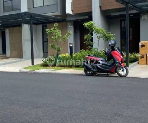 Disewakan Rumah Cluster Magenta Summarecon Bekasi  1