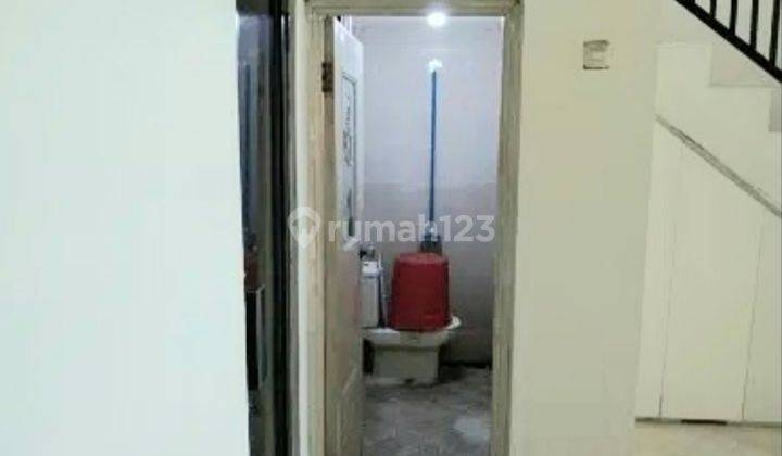 Disewakan Ruko 2 Lantai Lokasi Jalan Raya Agus Salim Bekasi  9