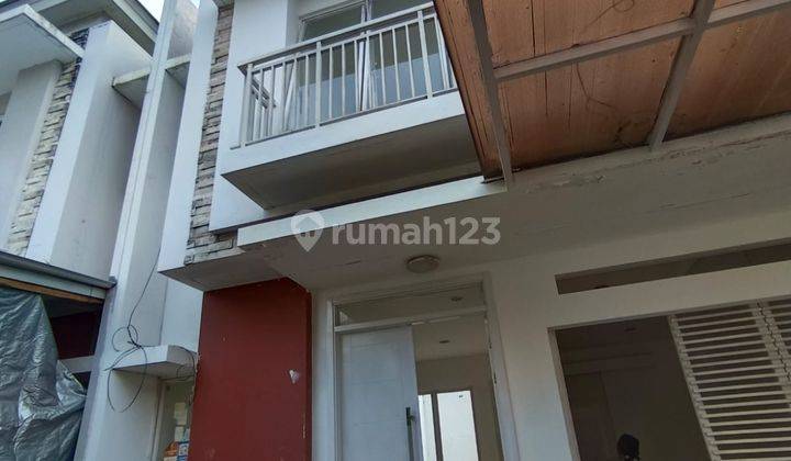 Sewa Rumah 2 Kamar Tidur di Cluster Acacia Summarecon Bekasi 1