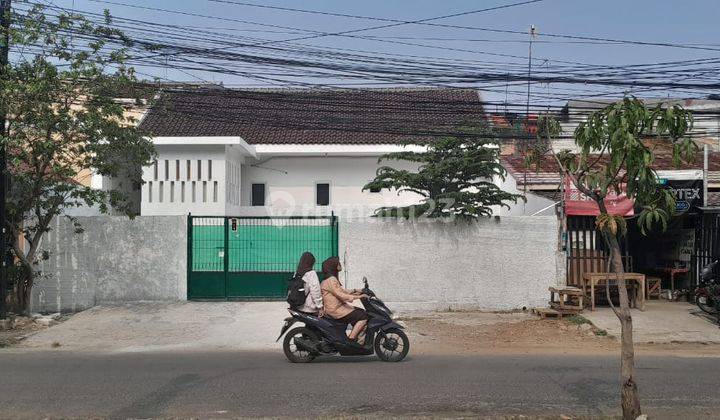 Rumah Cocok Untuk Usaha Lokasi di Jalan Utama  1