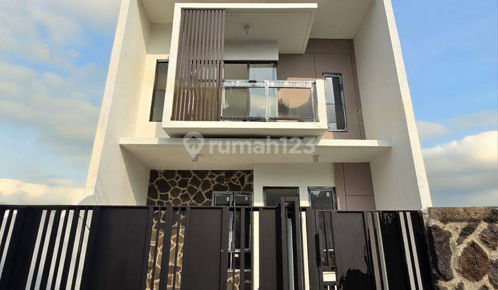 Dijual Rumah Rapih Minimalis Samping Summarecon Bekasi di Duta Harapan 1