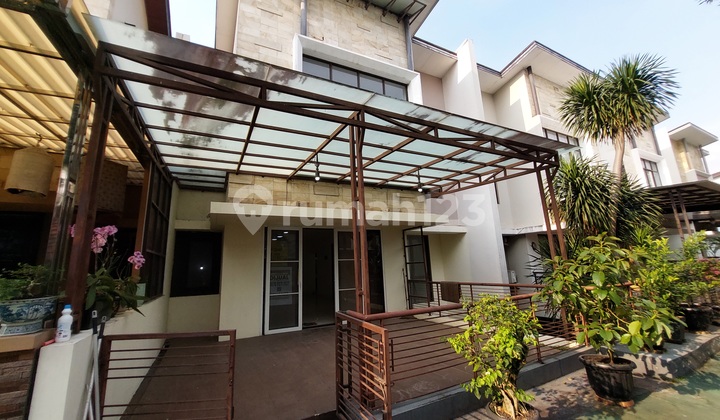 BSD Cluster Primavera Foresta Double Decker 3-Storey House BSD Cluster Primavera Foresta Double Decker 3-Storey House