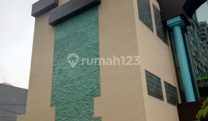 Quick Sale 3-Story Building Location Cipulir Ciledug Quick Sale 3-Story Building Location Cipulir Ciledug