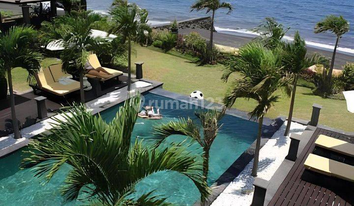 Beachfront Villa in Buleleng for Quick Sale 1