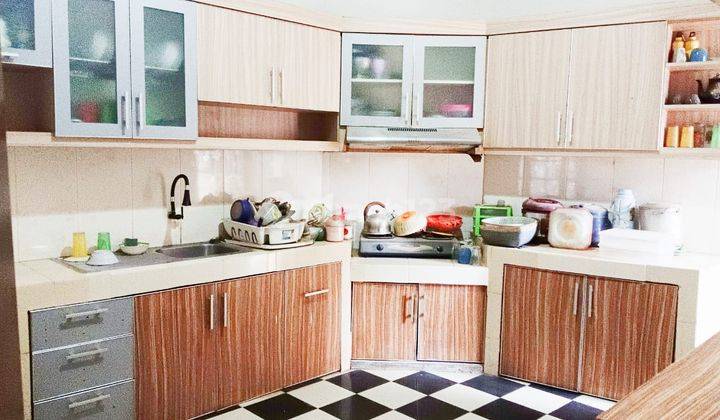 Rumah Besar Desain Mewah Disewakan Di Ciracas Jakarta Timur 10