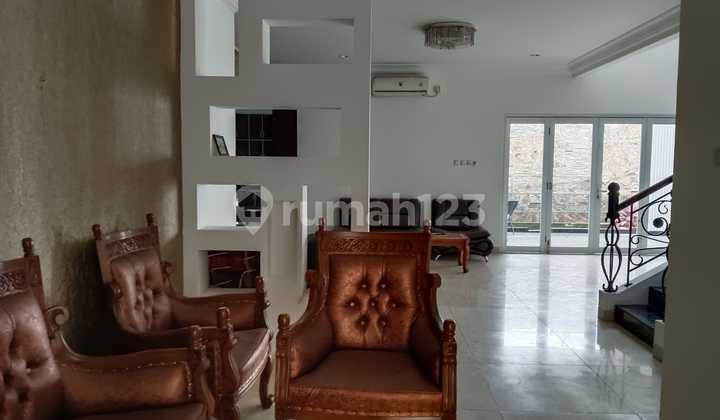 Rumah Disewakan Full Furnished Di Boulevard Kota Wisata Cibubur 3