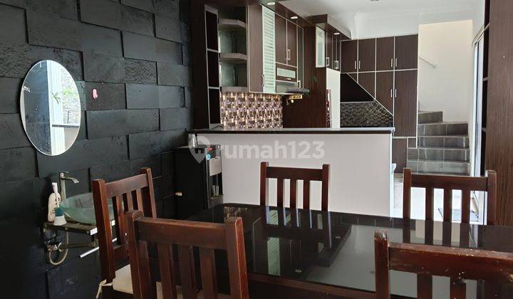 Rumah Disewakan Full Furnished Di Boulevard Kota Wisata Cibubur 7