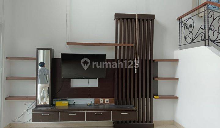Rumah Disewakan Full Furnished Di Boulevard Kota Wisata Cibubur 20