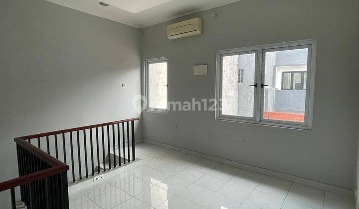 Dijual Rumah Siap Huni Di Boulevard Utama Kota Wisata Cibubur 2