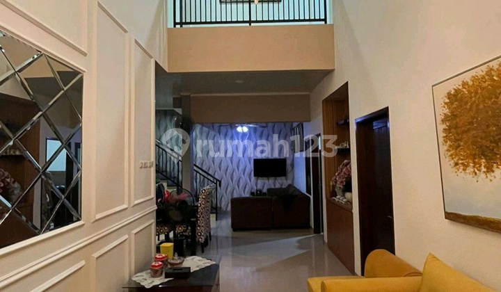 2-story flood-free house near Bekasi Barat toll gate. 2