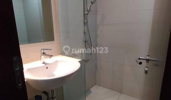Disewakan Apartemen  Full Furnish di Sedayu Jakarta Barat 8