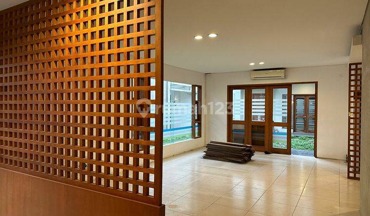 Avaible Galerry House For Rent di Kemang, Jakarta Selatan 2