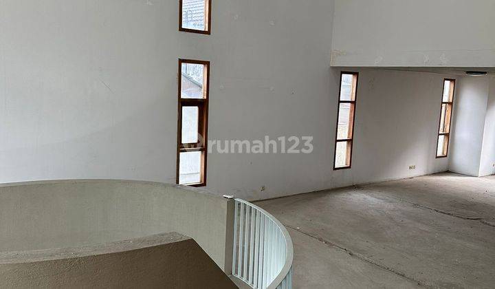 Avaible Galerry House For Rent di Kemang, Jakarta Selatan 9