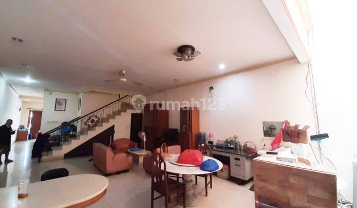 Dijual Rumah Bagus Full Renovasi Ada Roof Top di Kelapa Gading Jakarta Utara 1