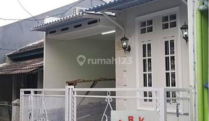 Dijual Rumah Cantik Semi Furnish di Perumahan Jatimulya Bekasi 1