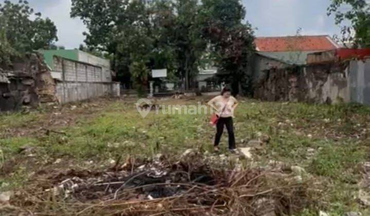 Dijual.Tanah Strategis di Jalan Raya Narogong dekat Kemang Pratama Bekasi 1