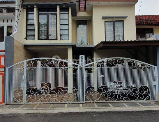 Dijual Rumah Semi Furrnish di Malaka Sari Duren Sawit Jakarta Timur 1