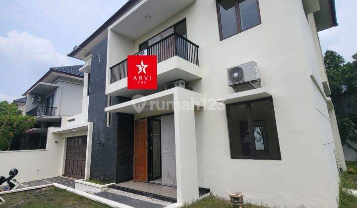 Dijual Rumah Bagus Hook di Harapan Indah Bekasi 1