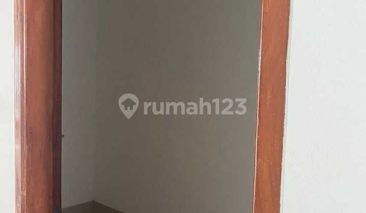 Dijual Rumah Semi Furnished 3 Lantai Di Pisangan Lama Jakarta Timur 2