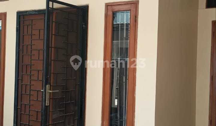 For Sale 2.5-Story House in Pondok Kelapa, East Jakarta
