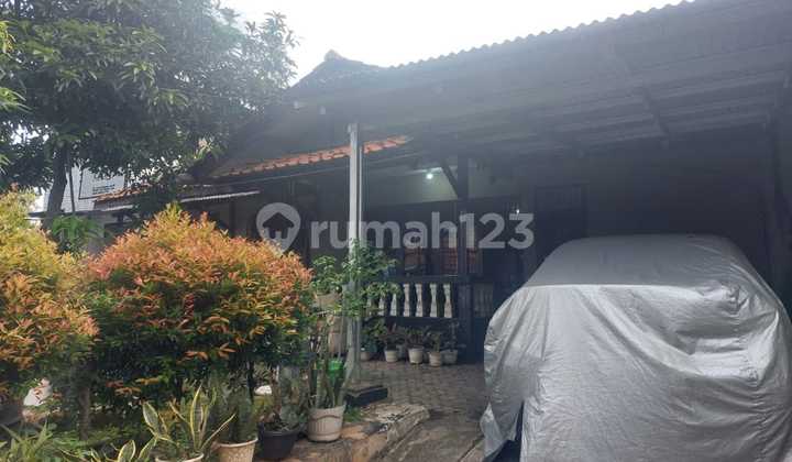 For Sale House in Pekayon Jaya, South Bekasi For Sale House in Pekayon Jaya, South Bekasi