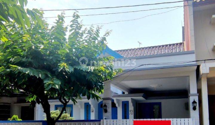 Disewakan Rumah Semi Furnish Di Kemang Pratama Bekasi 1