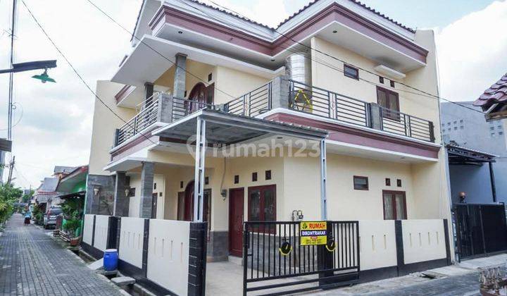 Disewakan Rumah Bagus 2 Lantai Di Rawalumbu Bekasi 1