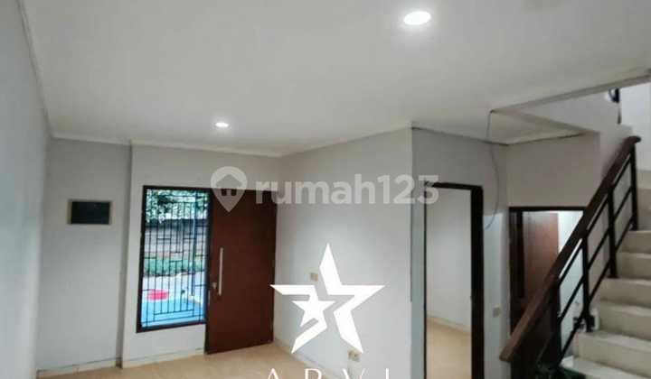 Disewakan Rumah Bagus Di Premier Serenity Bekasi Timur 2