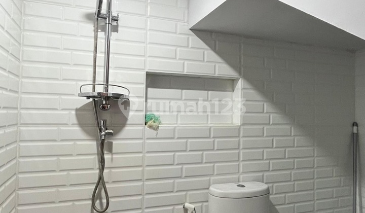 Rumah Strategis Di Kota Jakarta Dekat Aeon Mall Dijagakarsa