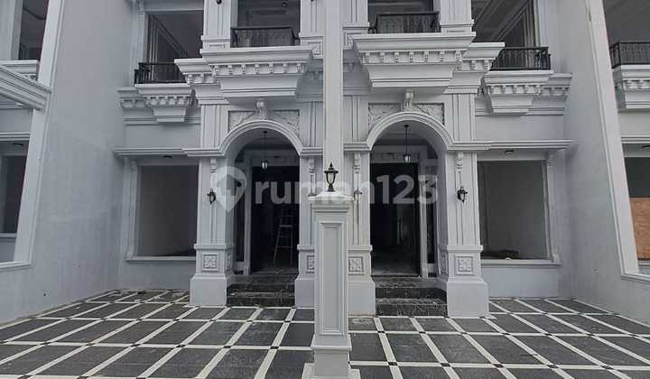 Rumah Strategis 2 Lt Di Depok