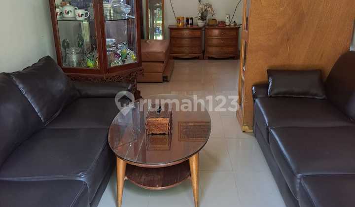 Strategic House in Kelapa Dua, Depok 2