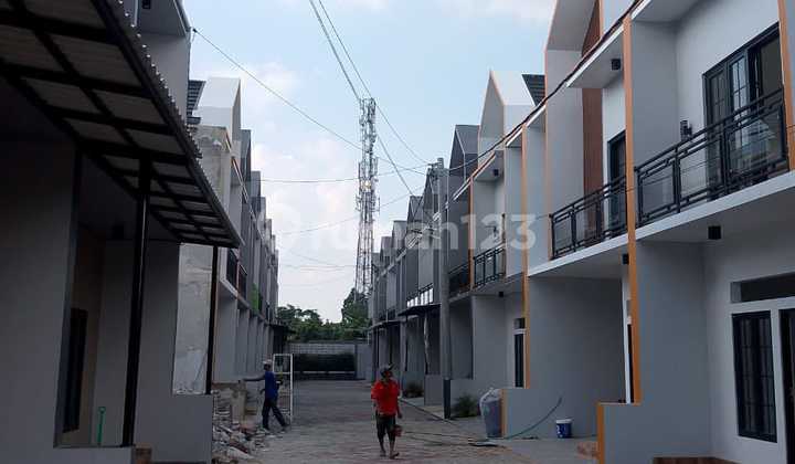 Strategic House in Cimanggis Depok 2