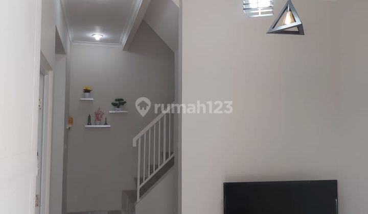 Disewakan Rumah di Victoria Green Residence  9