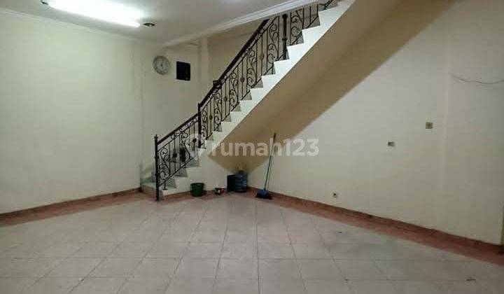  Ruko 3 Lantai + Rooftop Siap Pakai Lokasi Strategis Depok 1