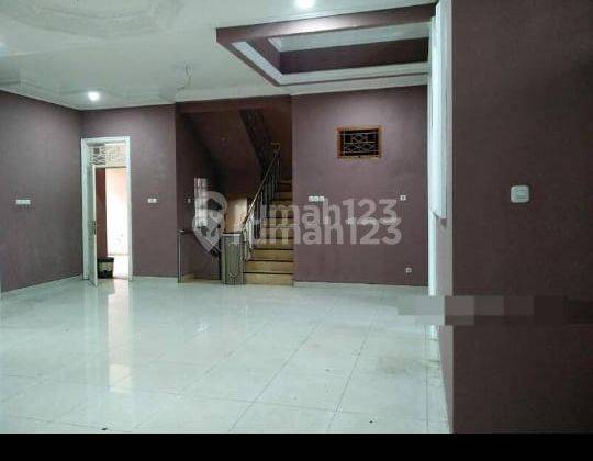 Rumah Kontrakan 2 Lantai Bagus Unfurnished SHM di Banjar Wijaya  1