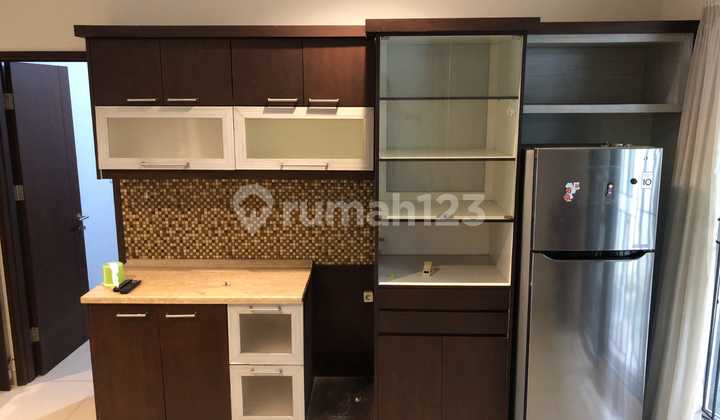 Ready-to-Live House in Modernland Tangerang's Pulau Dewa 2