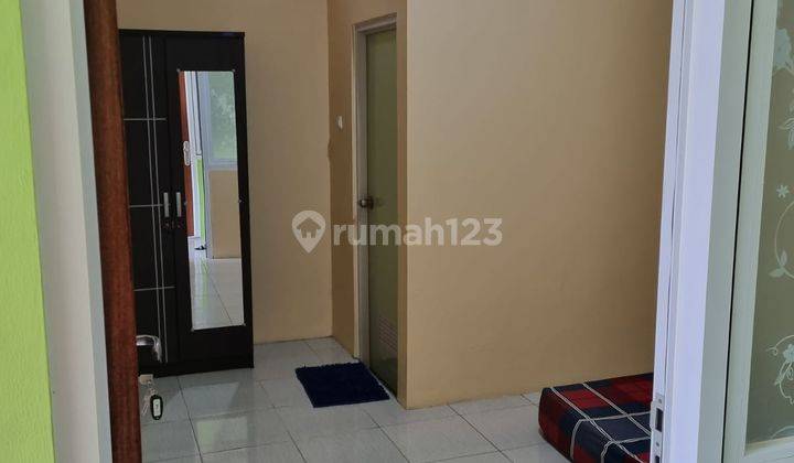 Dijual Kost di Pamulang, Tangerang Selatan 140 M SHM 1