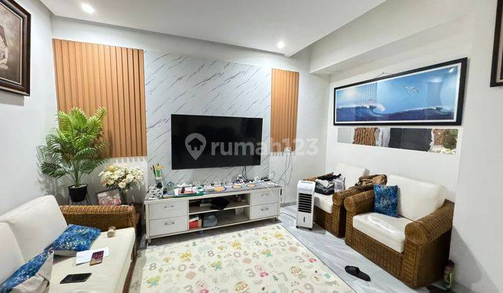 Dijual Rumah 2 Lantai, Sektor Gading Serpong, Tangerang 2