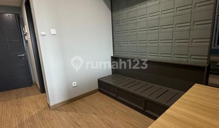 Disewakan Apartemen Collins Boulevard Serpong 1Br Full Furnish, LT 12 City View 2