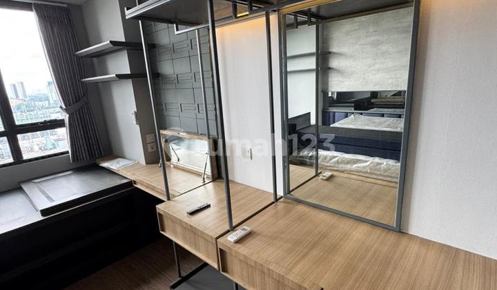 Disewakan Apartemen Collins Boulevard Serpong 1Br Full Furnish, LT 12 City View
