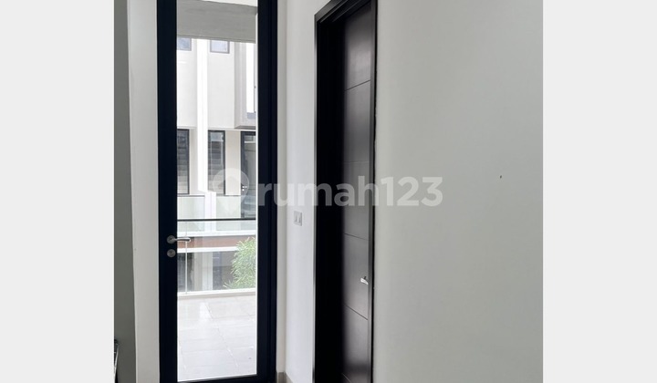 For Rent: PIK 2 House, Size 4.5x10, 3 Floors, 3 AC units, Curtains, 3 Bedrooms. 2