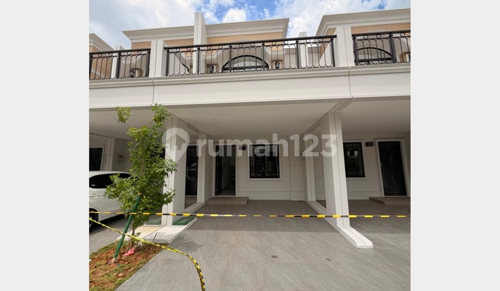 For Rent House in Bukit Nirmala Near PIK 2 Toll Road Size 4.5x10 Brand New