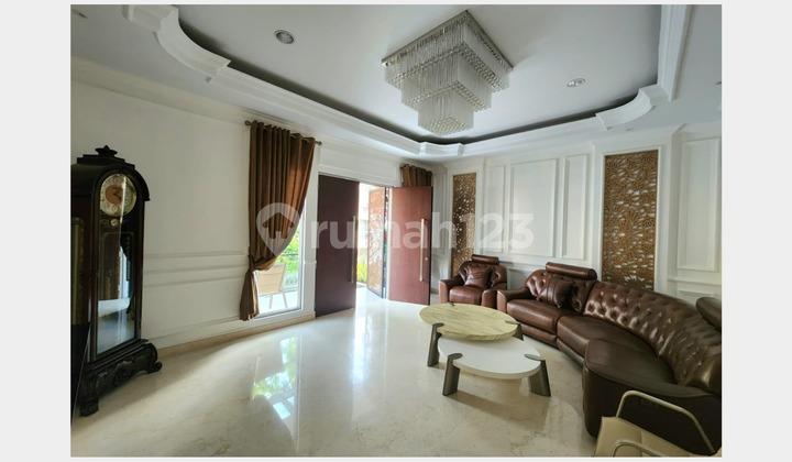 Dijual Rumah Minimalis Mewah Golf Island Pik Design Interior Uk 12x25 Furnish  2
