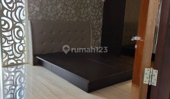 Disewakan Rumah Mewah Grisenda Greenery Semi Furnished 9
