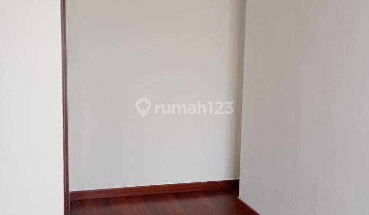 Dijual Apartemen Lucky Residence 3 BR Unfurnished 17